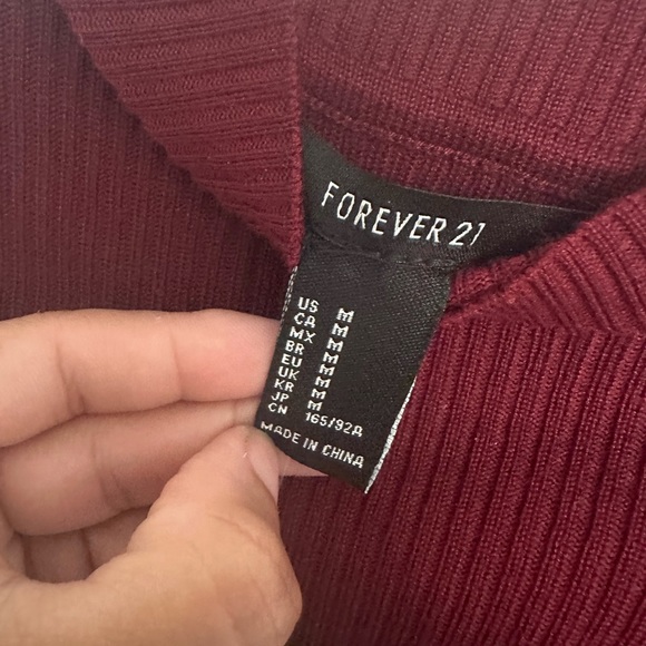 Forever21 Burgundy Sweater Dress in the Size M - Picture 4 of 7